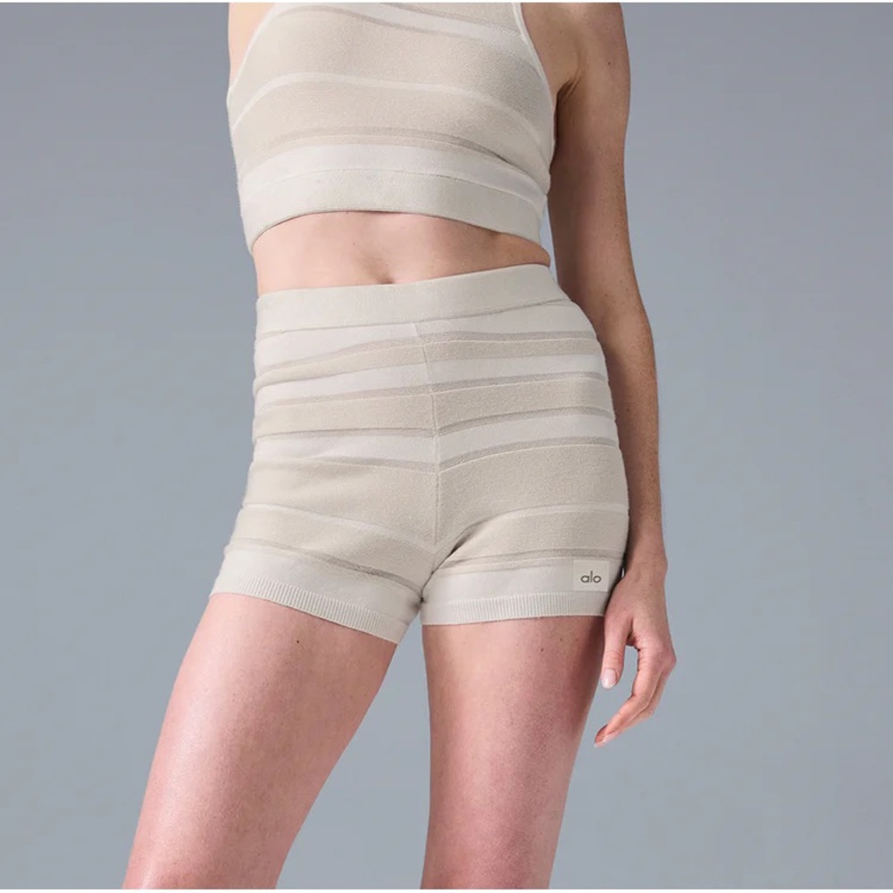 ALO Sport Play High-Waist Knit Short
